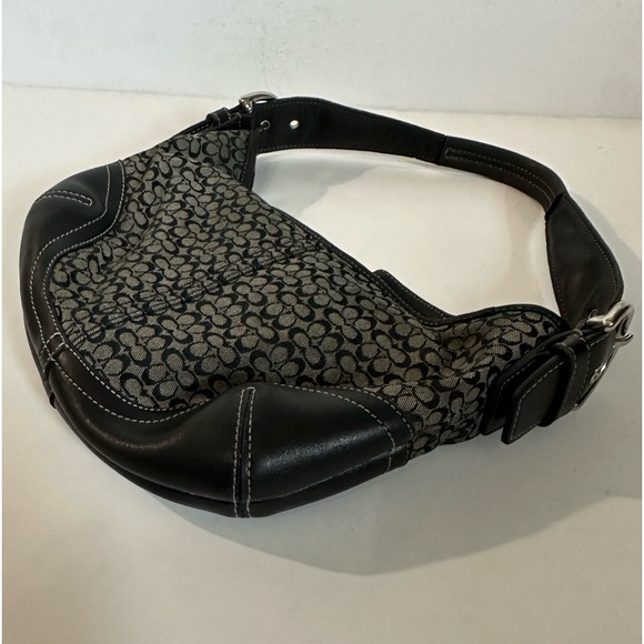 👜 Coach Black Logo Shoulder Purse 🖤 - Picture 3 of 12